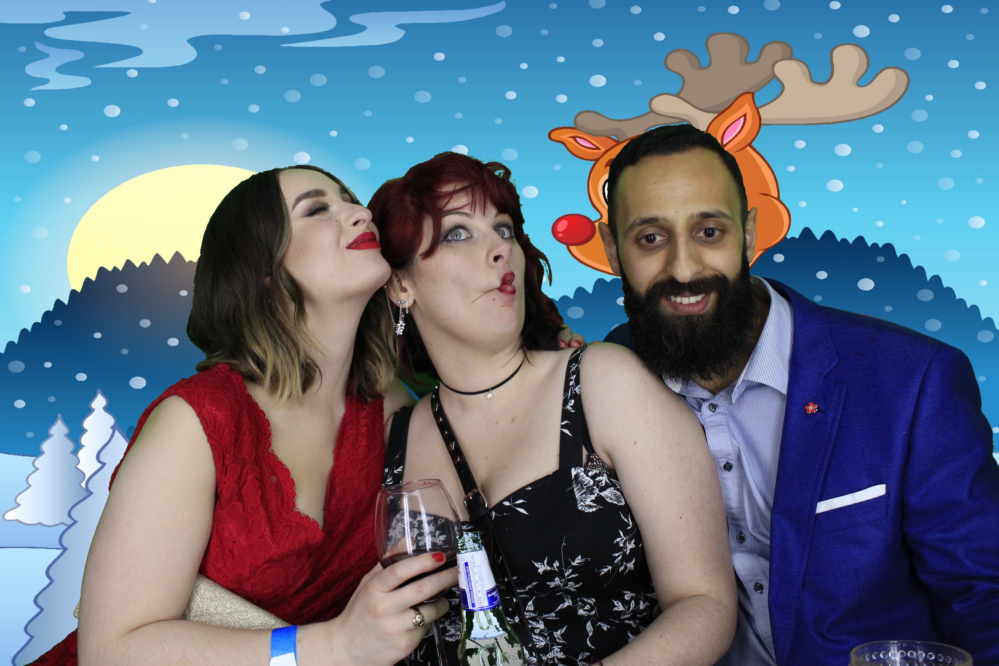 Guardian Christmas Party | View more photos from the event at gallery.myphotoboothexperience.co.uk/u/MyPhotoBoothExperienceLtd/Guardian-Christmas-Party